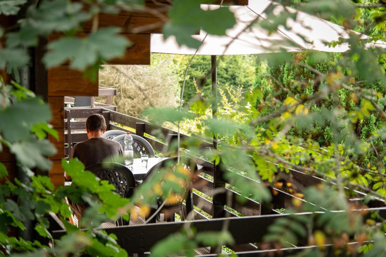 Hotel Ardenparks Petite Suisse Dochamps Zewnętrze zdjęcie