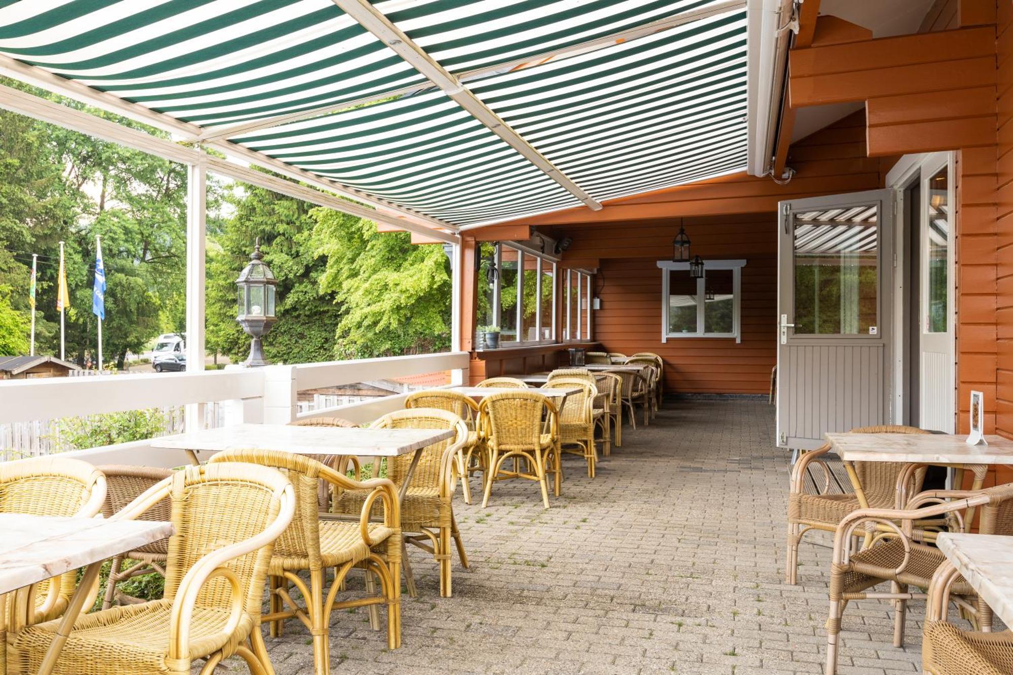 Hotel Ardenparks Petite Suisse Dochamps Zewnętrze zdjęcie